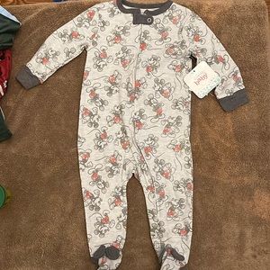 Disney baby footie set